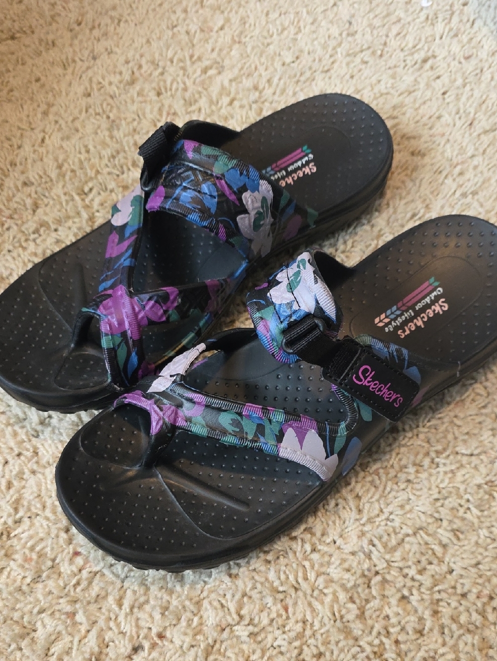 Skechers Women's Floral Black and Purple Strap Sandals Size 10